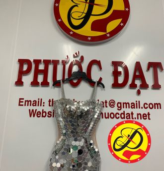 DẬP LY TRÊN VÁY 