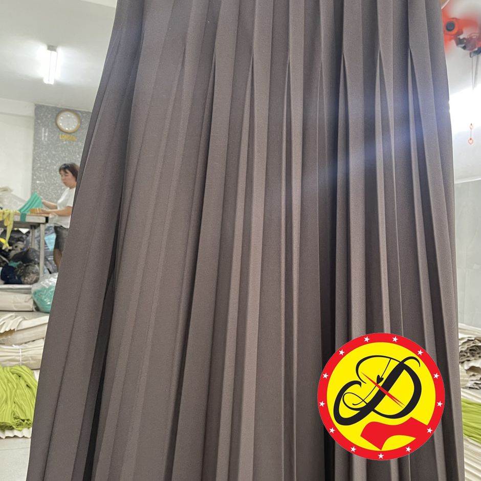 DẬP LY TRÊN VÁY 