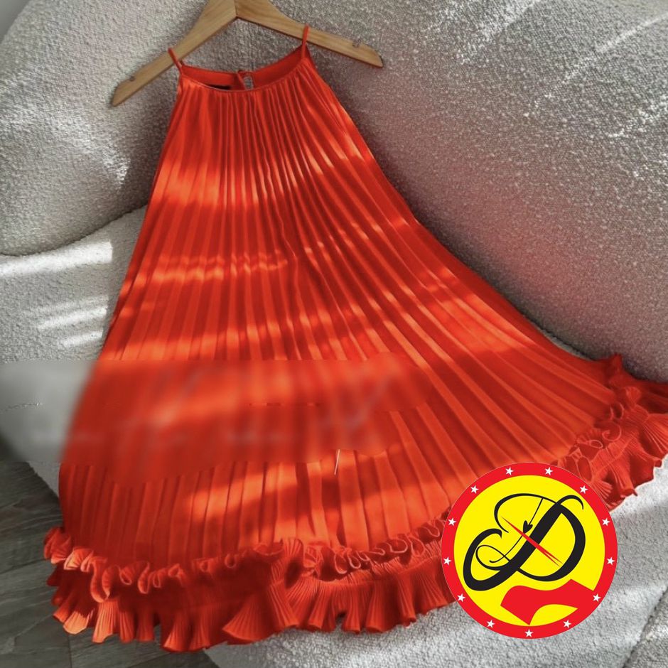 DẬP LY TRÊN VÁY 